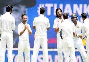 indian team gives guard of honour to retiring kumar sangakkara