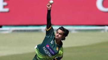 hafeez goes to india for bowling action test