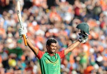 world cup 2015 ton up mahmudullah takes bangladesh to 288 7 vs new zealand