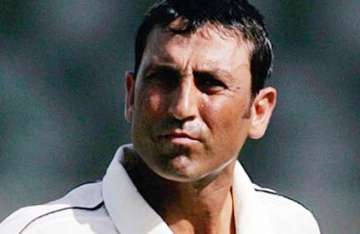 younis to decide whether to go to court or appeal pcb
