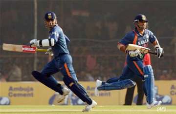 india edge out lanka by three runs in high scoring thriller