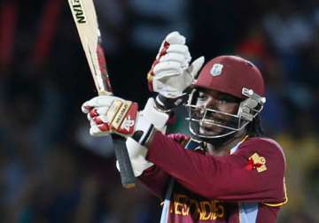 mighty gayle stands between sri lanka and title