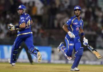 clt20 qualifier 4 mumbai trounce southern express to stay alive