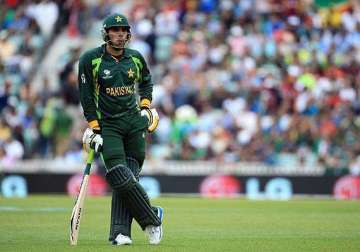 it will be a mistake to remove misbah before 2015 world cup mohsin khan
