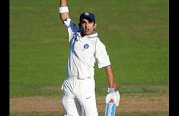 gambhir equals richards record fails to match bradman feat