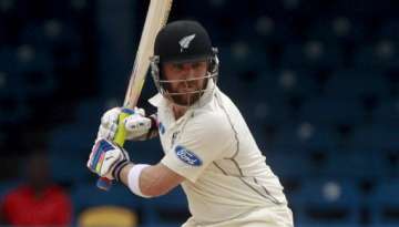 mccullum s 202 leads nz to 388 2 at lunch vs. pakistan