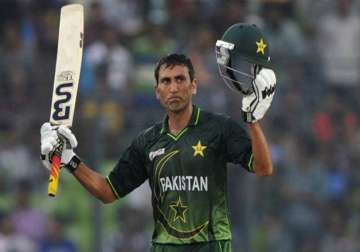 younis khan has no plans to quit after world cup