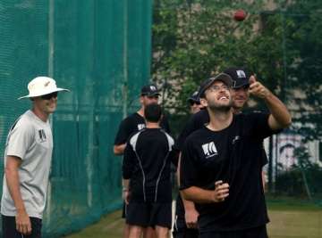 some guys need to pick themselves up says vettori