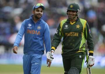 world t20 play in india or face legal action icc warns pcb