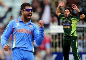 world cup studded with all rounders which team has an edge...