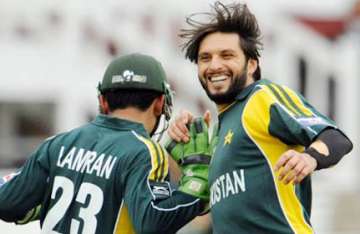 afridi wanted shoaib malik not younis khan