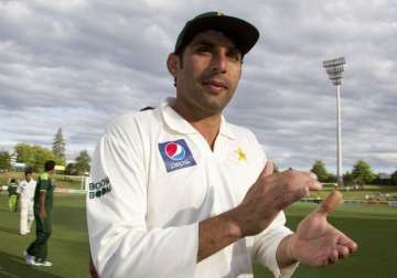 misbah says playing t20 world cup in india amid tension will be a big concern