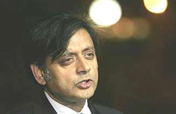 tharoor wants india pak cricket matches in usa
