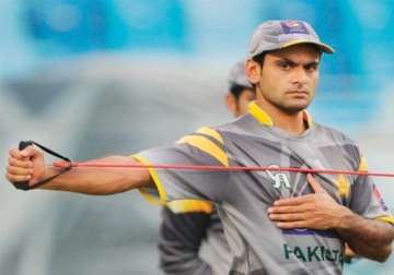 hafeez recovers from hand injury fit for first test