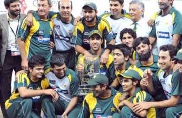 12 pak players to be auctioned for ipl 4th edition