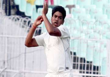 duleep trophy laxmi ratan shukla rattles south zone after fighting ton from uthappa