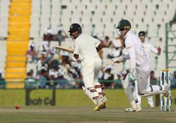 1st test day 2 india on top after reaching 125/2 in second innings