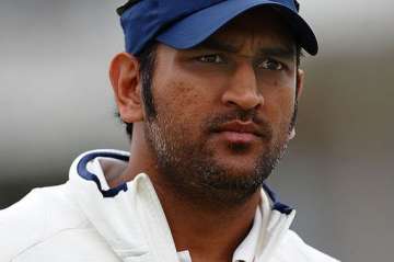 australia india test series dhoni could play 1st test