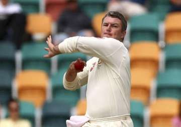 stuart macgill sues cricket australia for 2.6 million