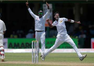 2nd test day2 india bowled out for 393 against sri lanka