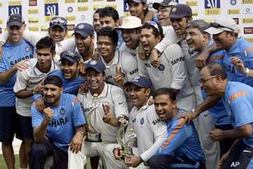 india rout sri lanka become world number one test side