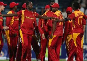 zimbabwe beat hong kong by 14 runs in wt20 qualifying opener