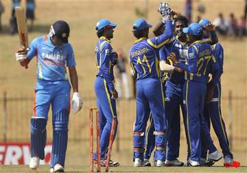 lanka draw level with crushing 9 wicket victory over india