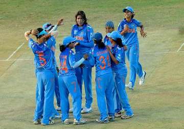 indian women trounce bangladesh in world t20