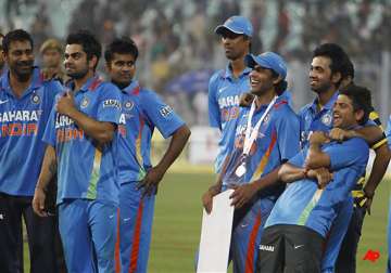 indians aim for whitewash in lone t20