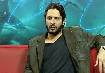 indians not as large hearted as pakistanis afridi