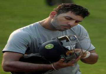 injured yuvraj rested from india s practice session