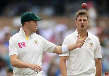 injured aussie bowlers siddle pattinson returning home