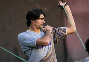 irfan not playing tests focusing on 15 world cup