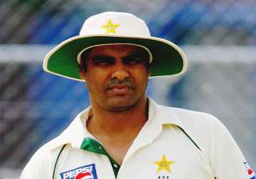 it s sad we are not playing cricket any more in pakistan says waqar