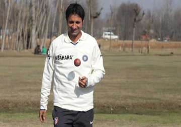 j k end long wait enter ranji trophy quarters