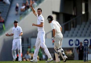 kiwis all out for 443 steven finn claims 6 wickets