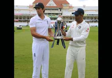 ind vs eng test vijay dhoni duo lead india to 259/4 at stumps day 1