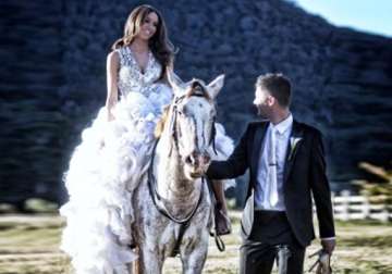 michael clarke marries kyly boldy