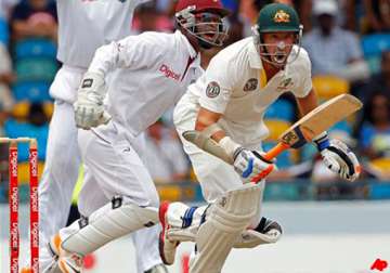 michael hussey stands firm as australia struggle on day 3 of 1st test