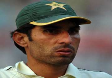 misbah upset over not consulted in team selection