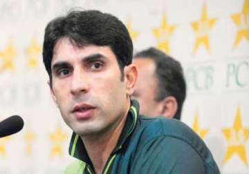 misbah wants pcb to start grooming future captain