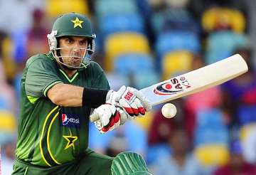 misbah to lead pakistan in series vs bangladesh