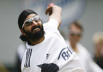 monty panesar recalled to england squad to play against pak