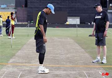 need to adapt quickly to hambantota conditions says dhoni