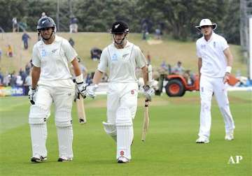 new zealand england 2nd test ends in draw