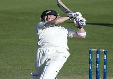 new zealand 252 5 at stumps on day 3 vs. india