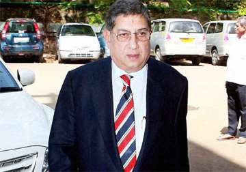 no rift in indian cricket team says bcci