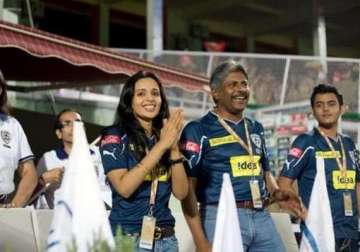 owners mull stake sale in deccan chargers ipl team