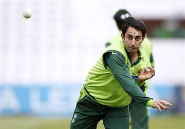 pcb chief criticizes ajmal omission from icc award