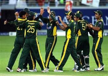 pcb hikes pay of its cricketers
